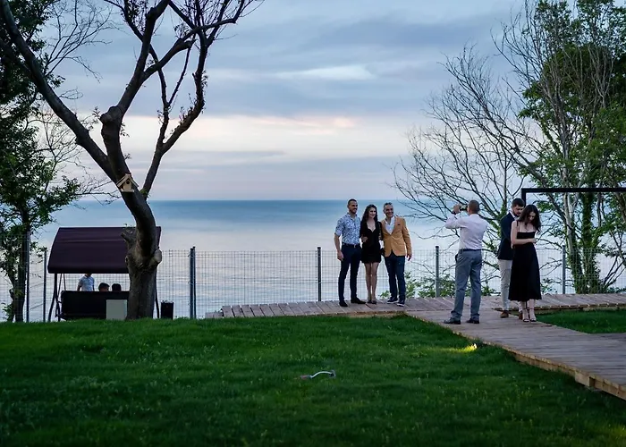 хотел панорама Hotell 2*