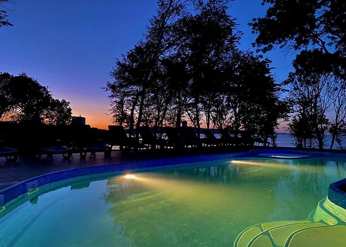 хотел панорама 2*