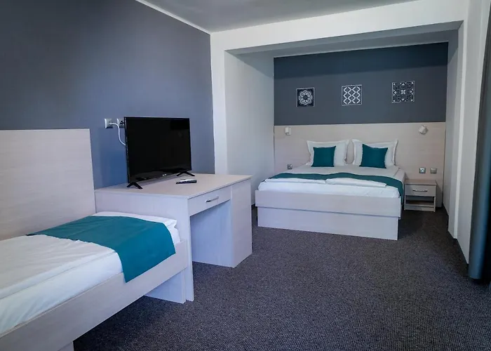 хотел панорама 2*